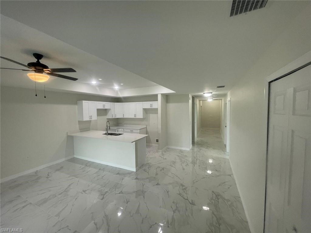 1132/ 1134 Harold Ave S Property Photo 4