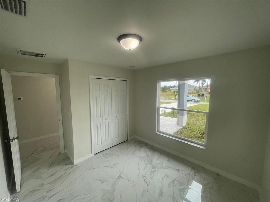 1132/ 1134 Harold Ave S Property Photo 10