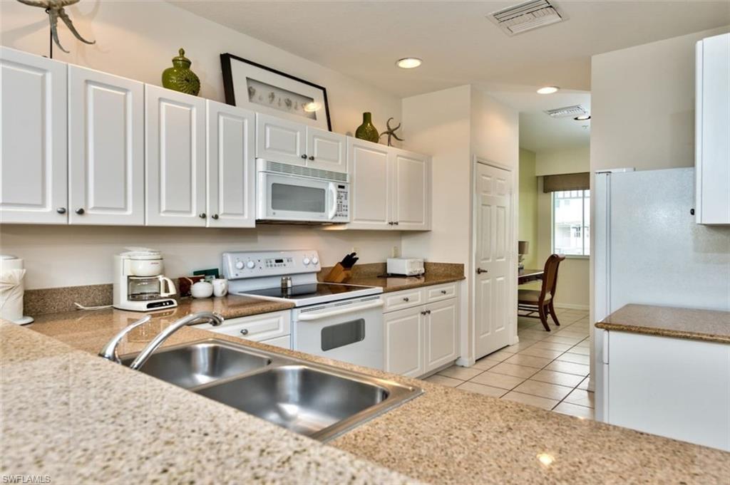7925 Mahogany Run Ln # 925 Property Photo 19