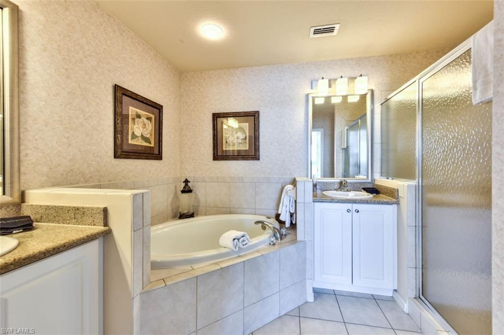 7925 Mahogany Run Ln # 914 Property Photo 9