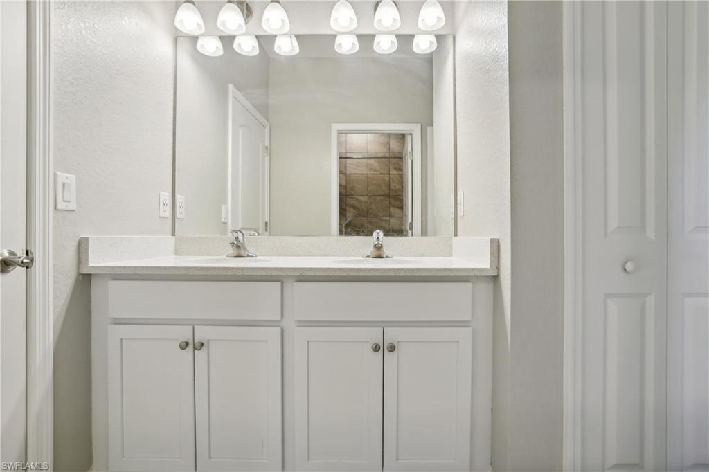 5225 Sw 19th Pl Property Photo 26