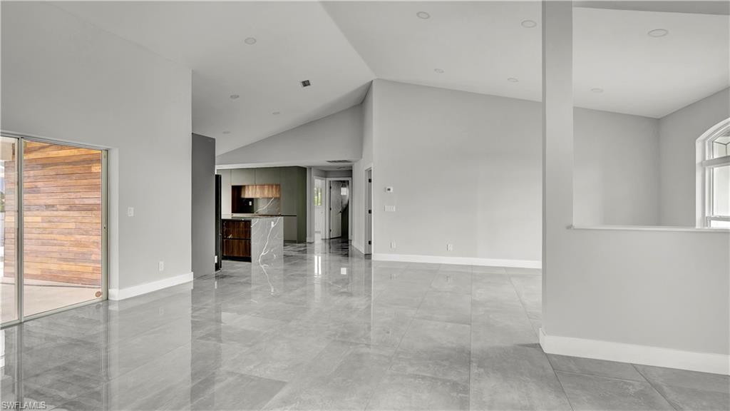 4209 Nw 20th Ter Property Photo 5