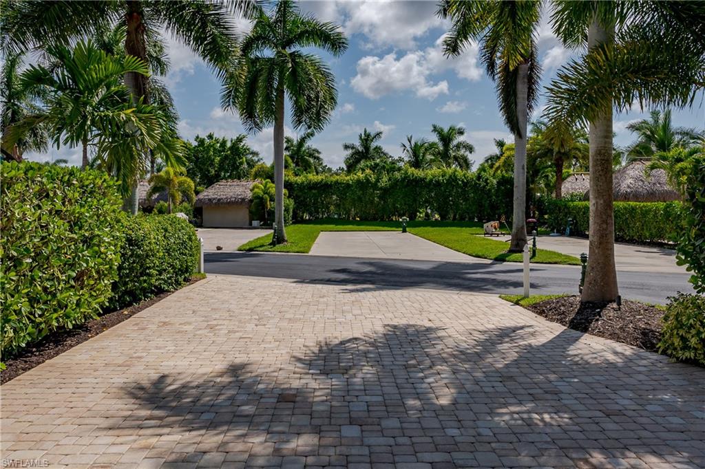 13565 Snapper Ln Property Photo 12