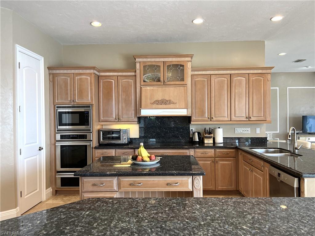 5460 Harborage Dr Property Photo 23