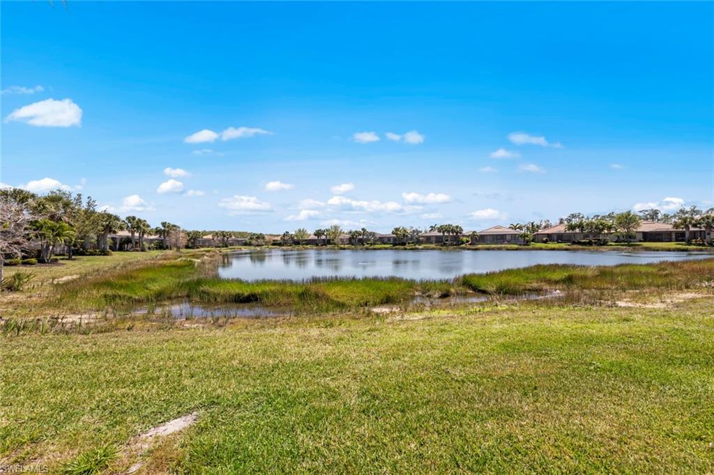 20373 Black Tree Ln Property Photo 4