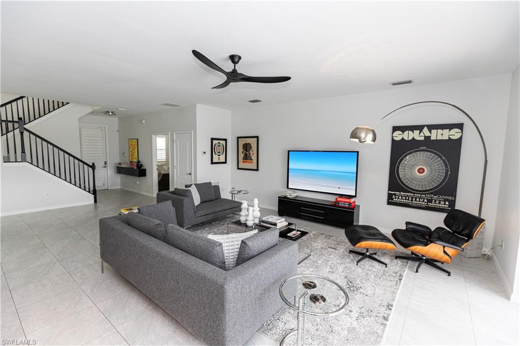 20373 Black Tree Ln Property Photo 14