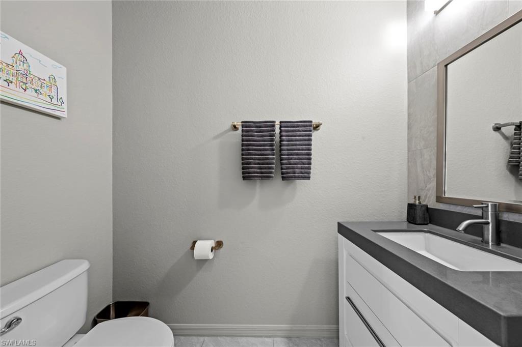 20373 Black Tree Ln Property Photo 33