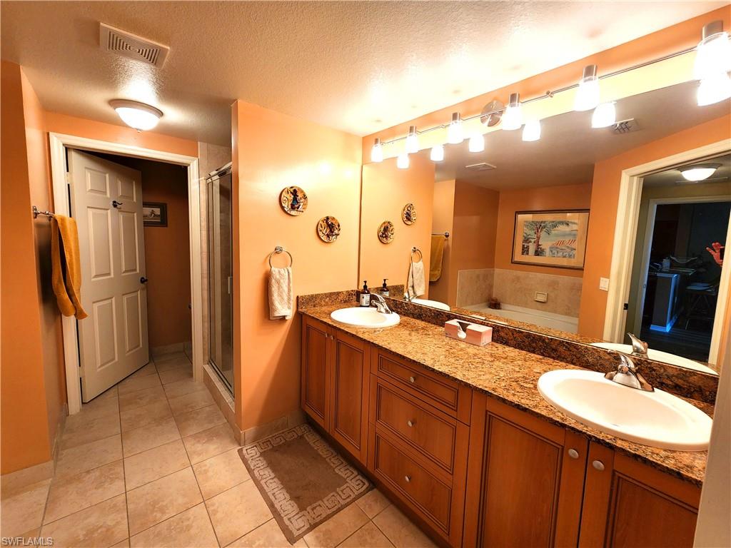20301 Estero Gardens Cir # 201 Property Photo 10