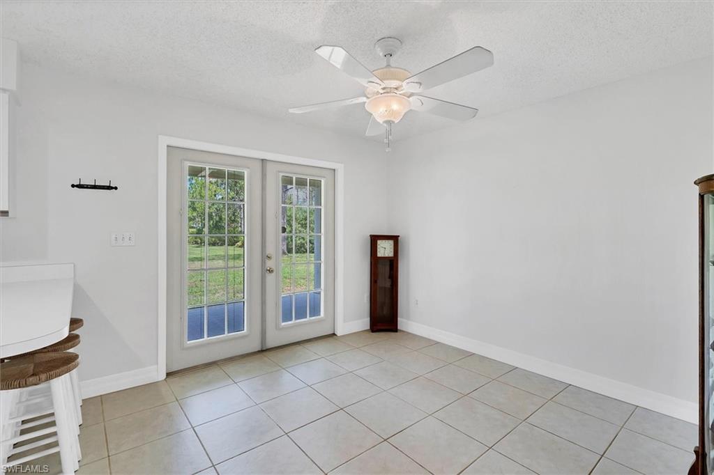 3125 Pickett St Property Photo 6