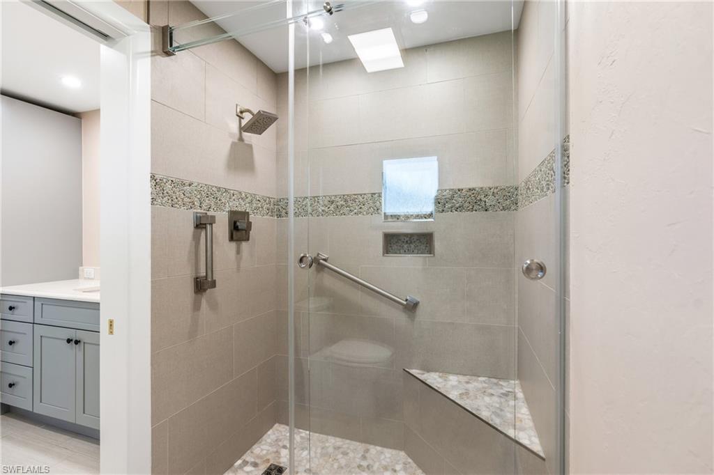 1001 Lindgren Blvd Property Photo 29