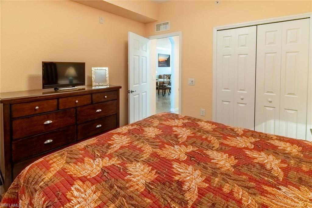 9723 Acqua Ct # 334 Property Photo 14