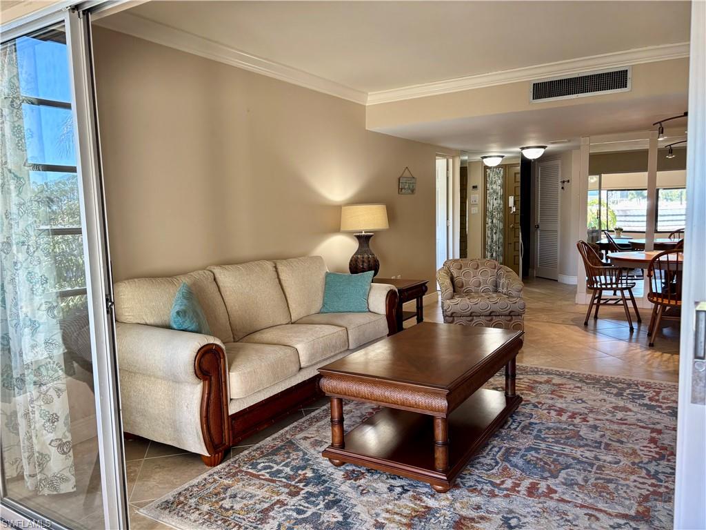 975 Palm View Dr # A304 Property Photo 3