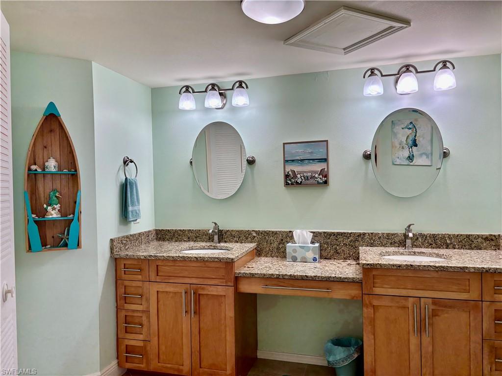 975 Palm View Dr # A304 Property Photo 17