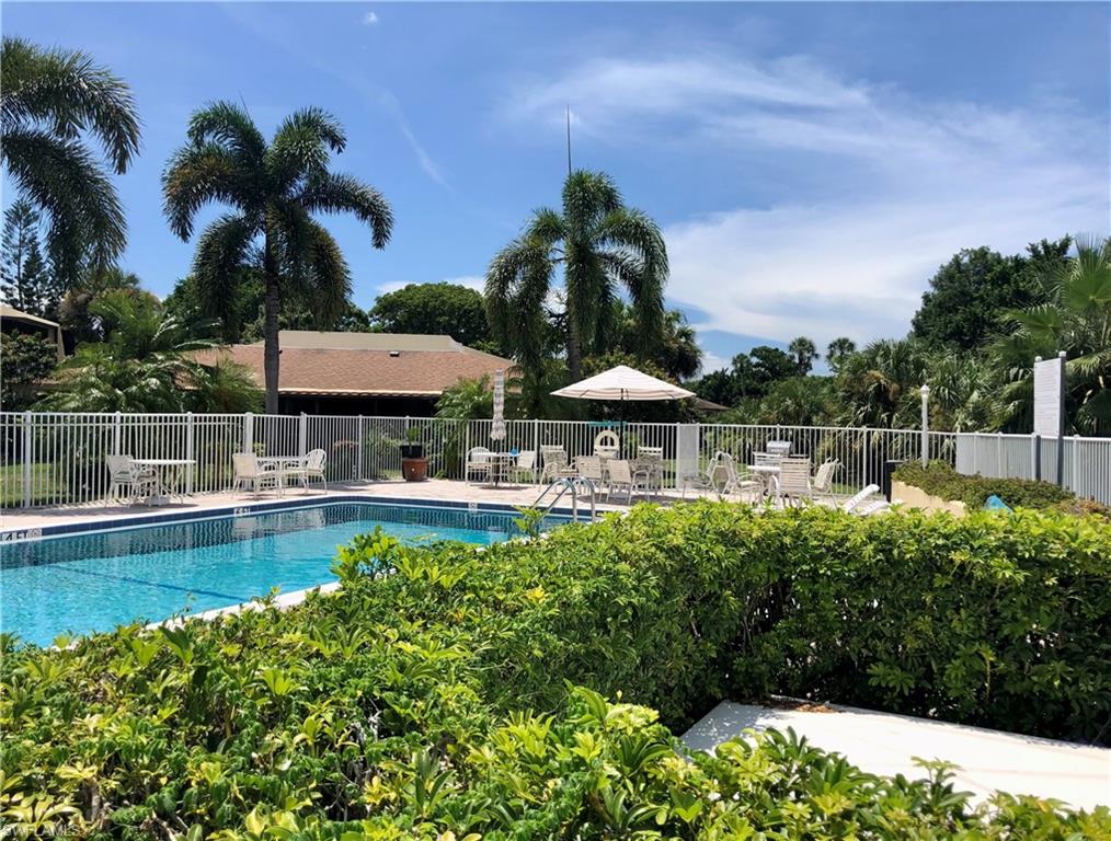 975 Palm View Dr # A304 Property Photo 28