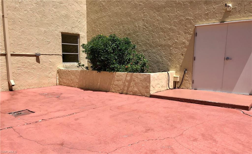 975 Palm View Dr # A304 Property Photo 32