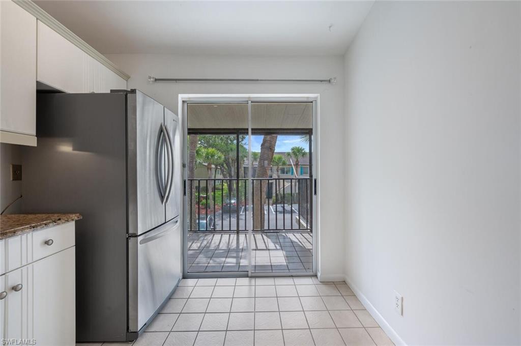 4130 Looking Glass Ln # 3802 Property Photo 6