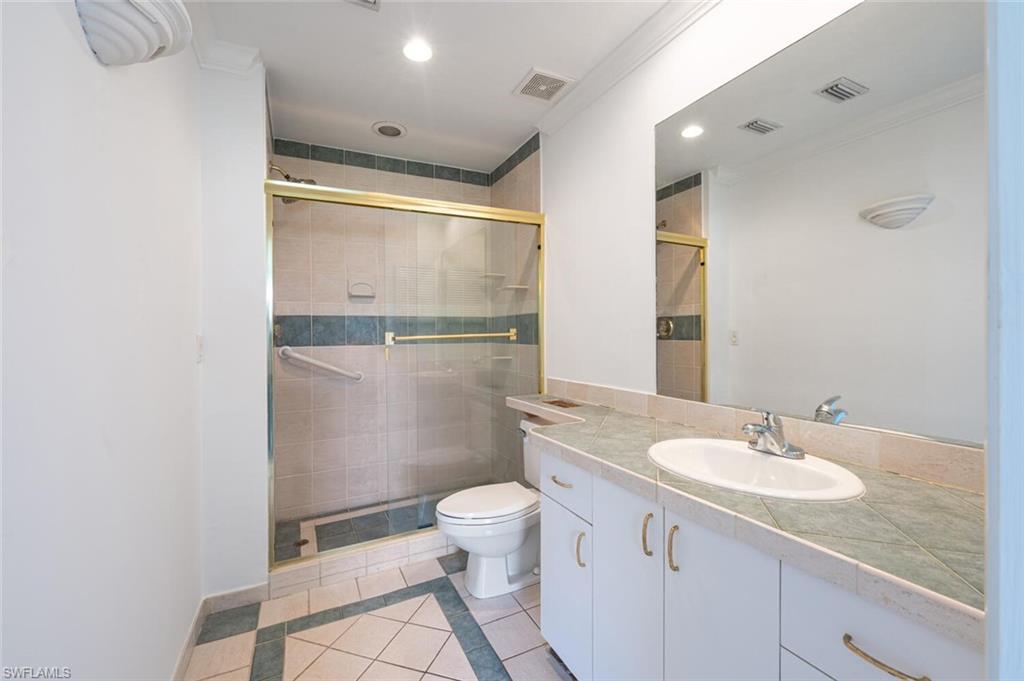 4130 Looking Glass Ln # 3802 Property Photo 17