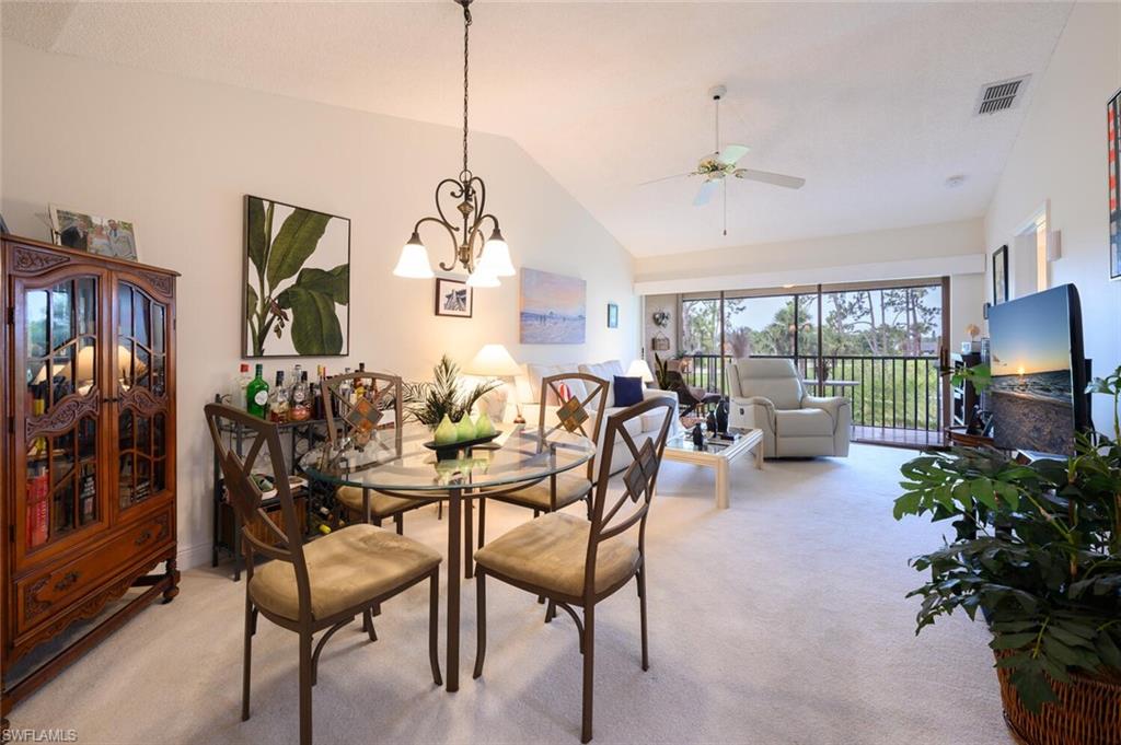 252 Deerwood Cir # 7 Property Photo 3