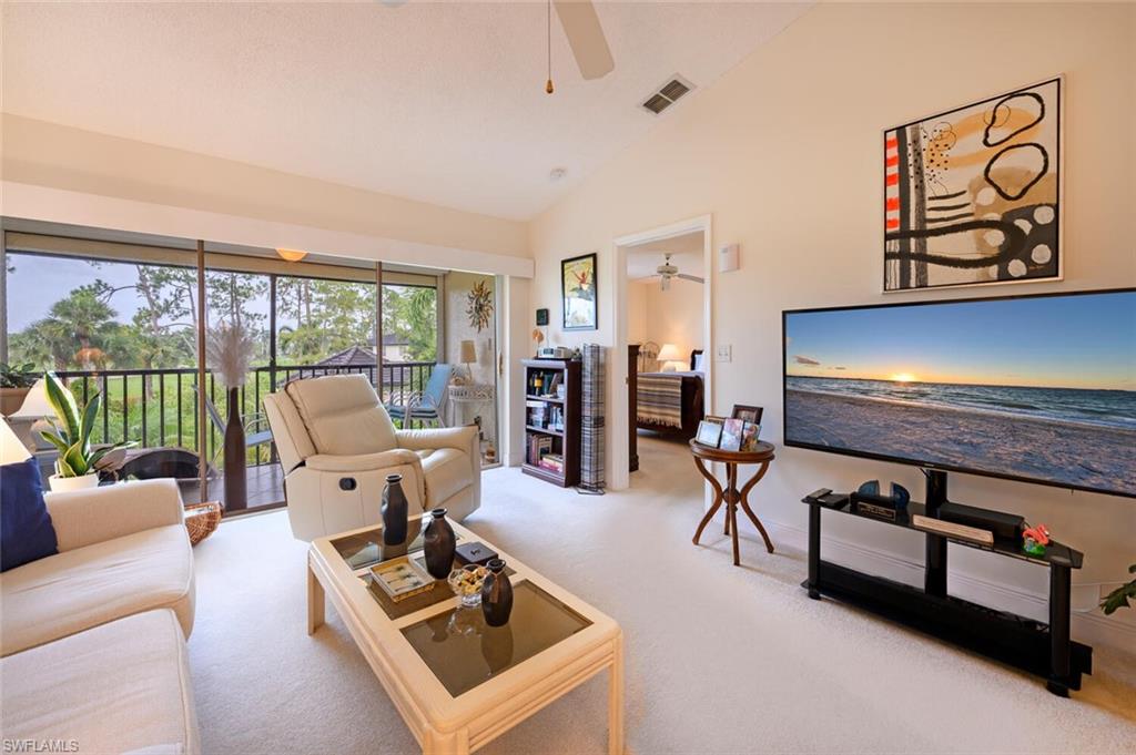 252 Deerwood Cir # 7 Property Photo 4