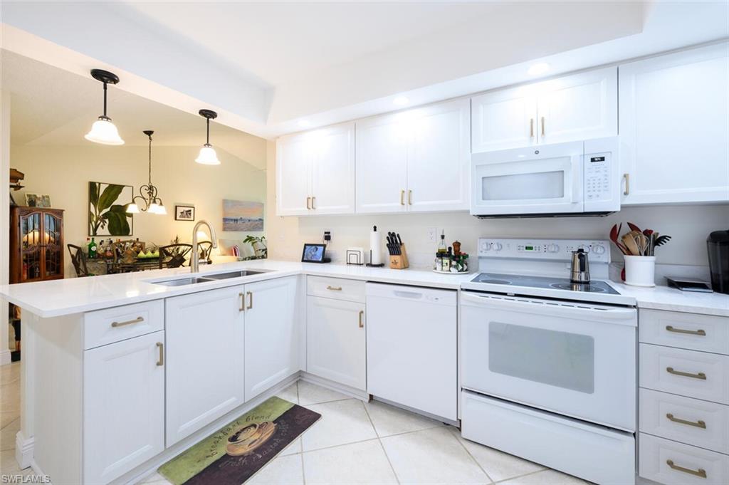 252 Deerwood Cir # 7 Property Photo 11