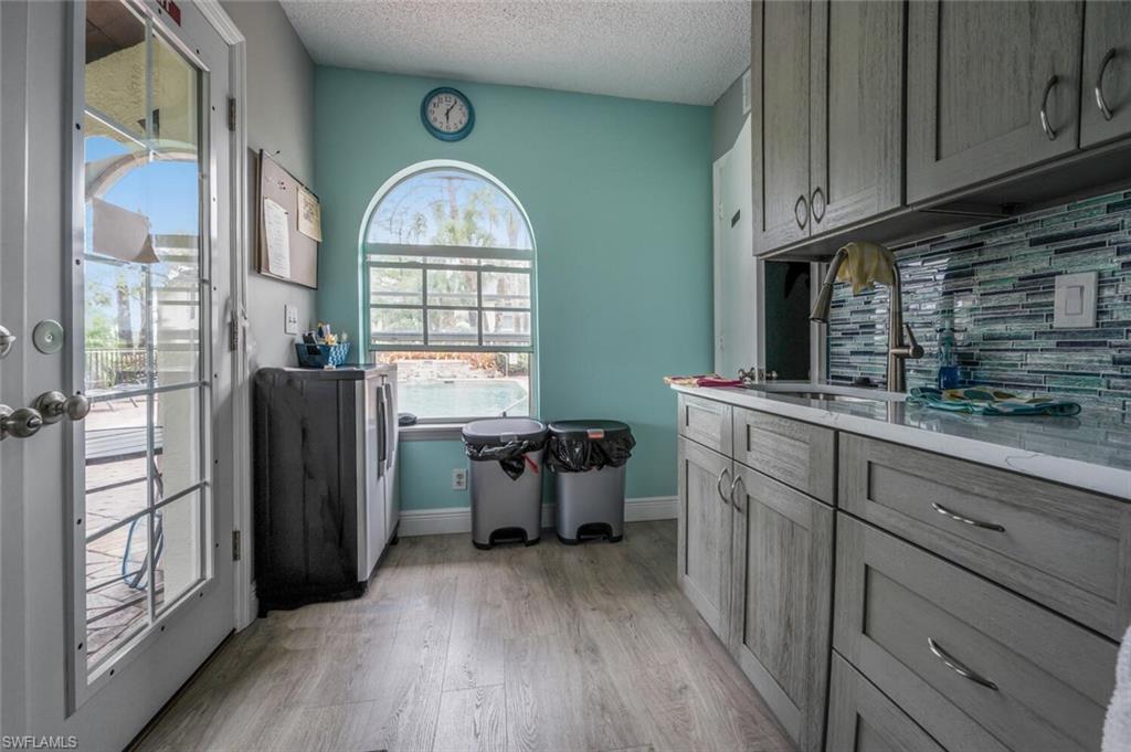 252 Deerwood Cir # 7 Property Photo 25