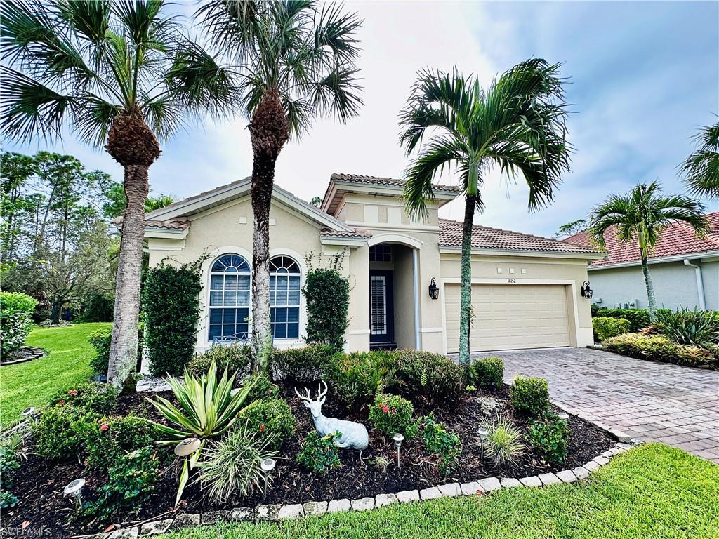 16152 Parque LN Property Photo 1
