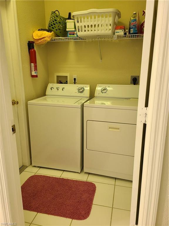 745 Crossfield Cir Property Photo 3