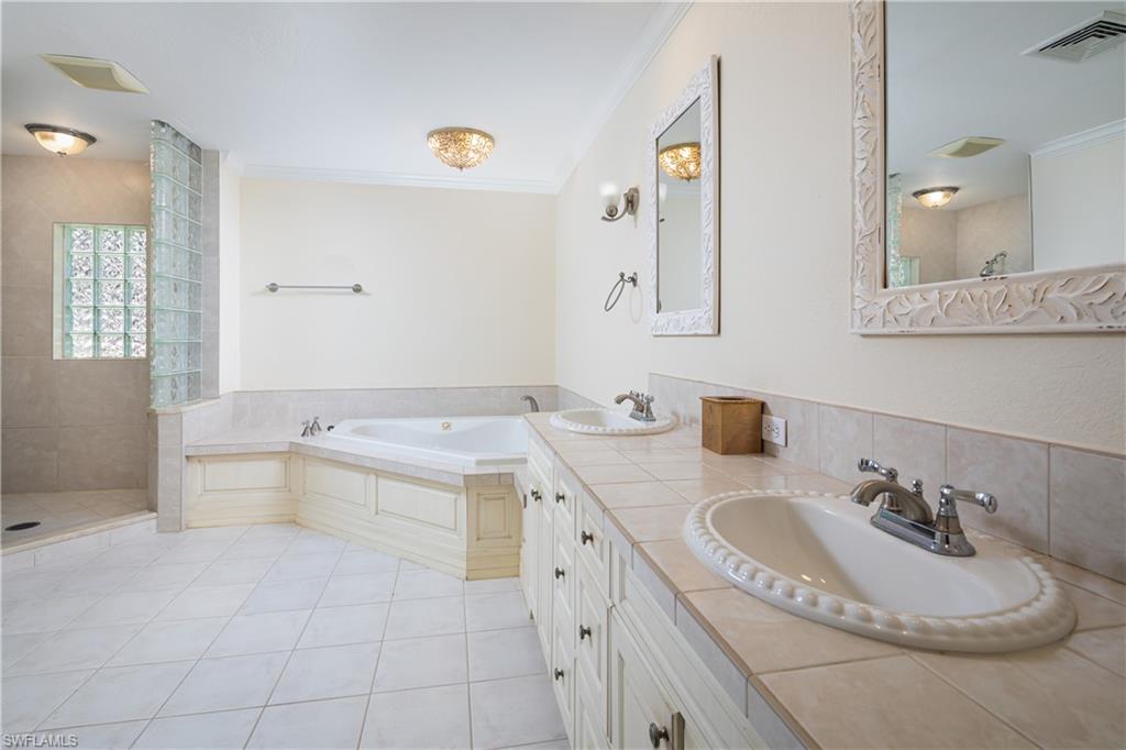 5335 Tallowood Way Property Photo 9