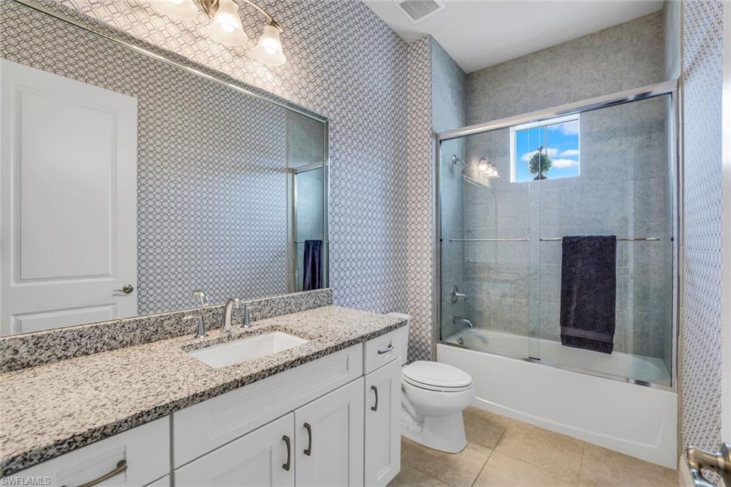 8936 Saint Lucia Dr # 201 Property Photo 18