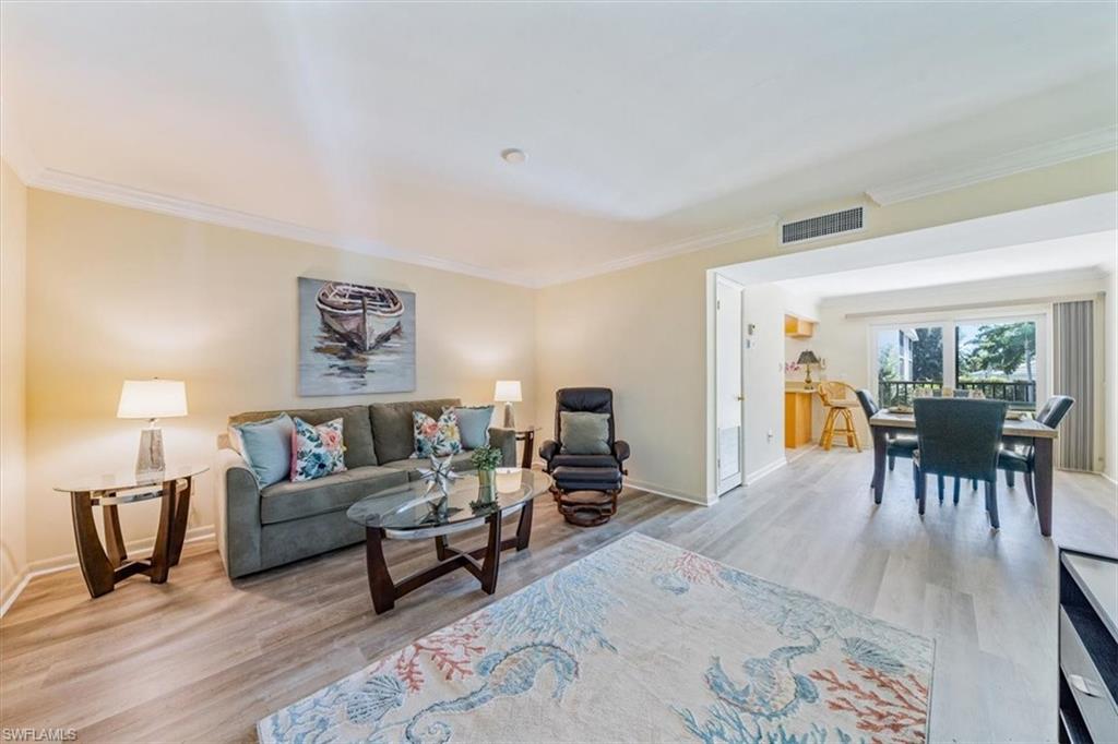 788 Park Shore Dr # F20 Property Photo 4