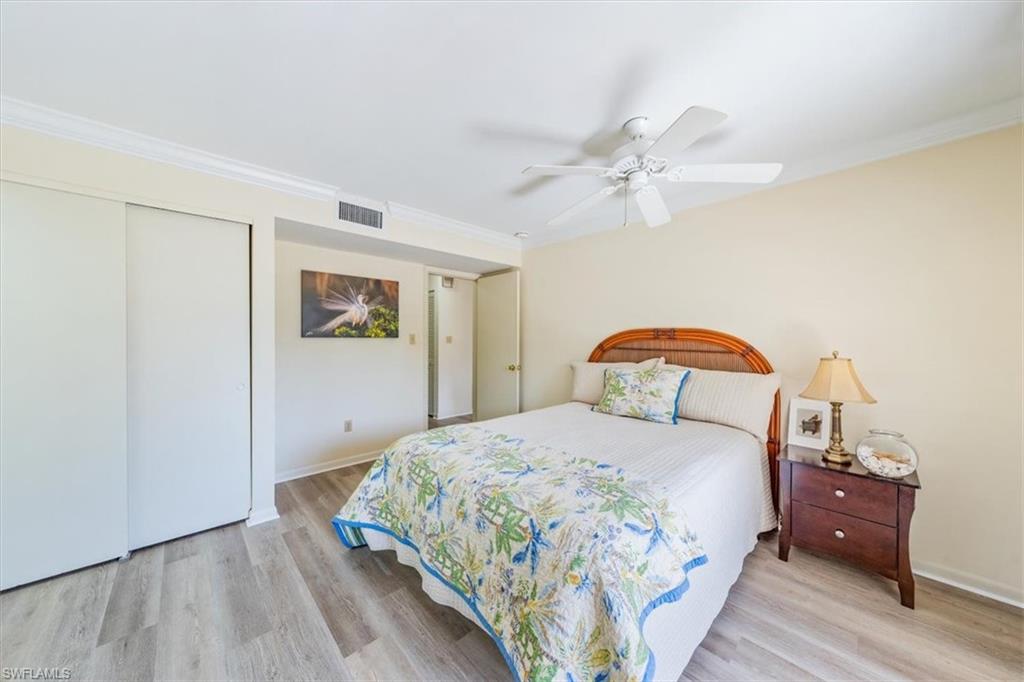 788 Park Shore Dr # F20 Property Photo 18