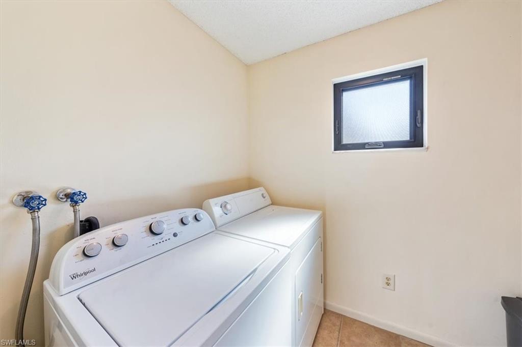 788 Park Shore Dr # F20 Property Photo 23