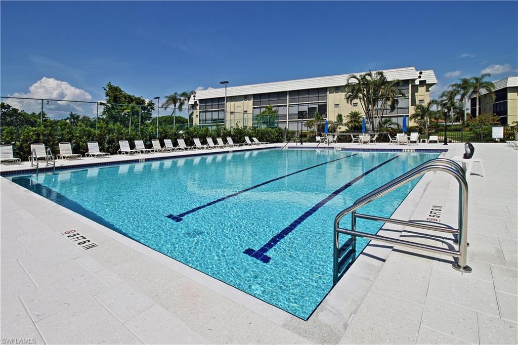 788 Park Shore Dr # F20 Property Photo 27