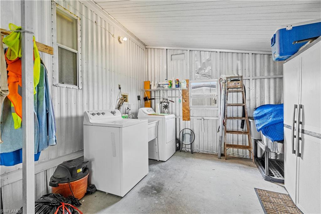 3378 Galaxy Way Property Photo 24