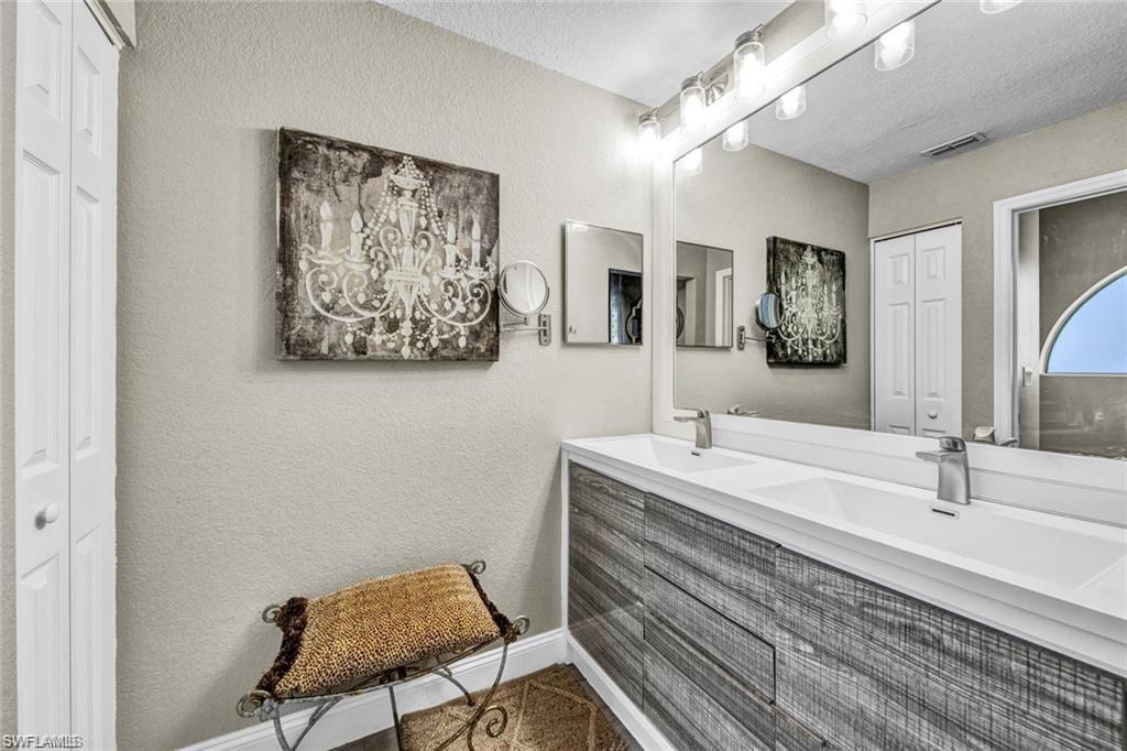 50 Emerald Woods Dr # A6 Property Photo 10
