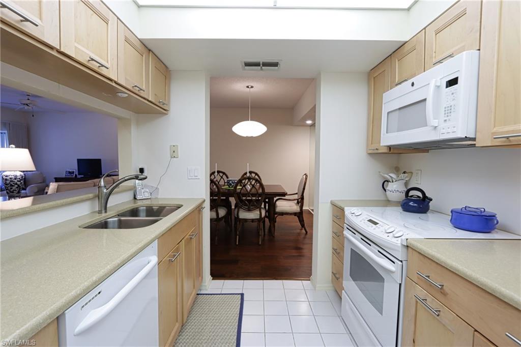 765 Willowbrook Dr # 1503 Property Photo 5