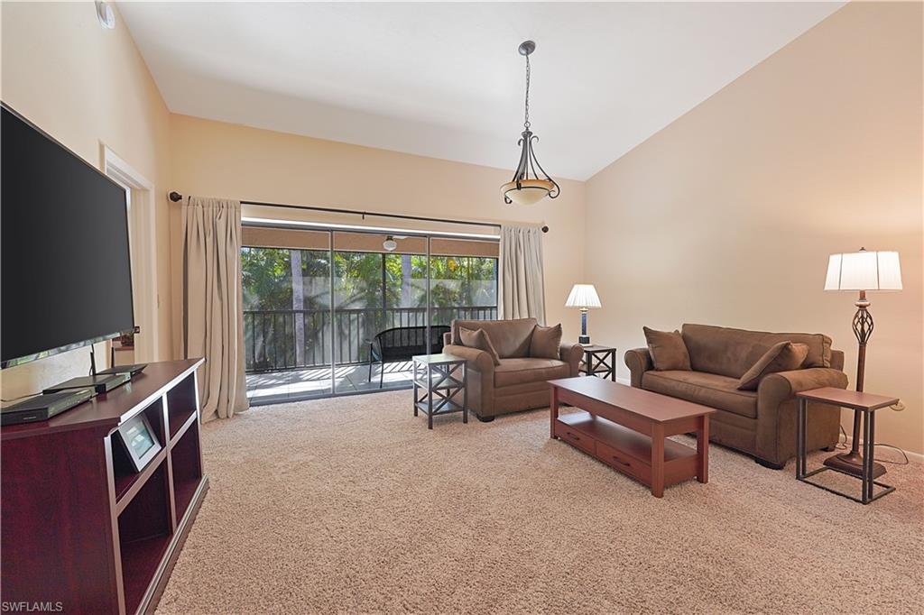 7116 Lakeridge Ct # 205 Property Photo 2