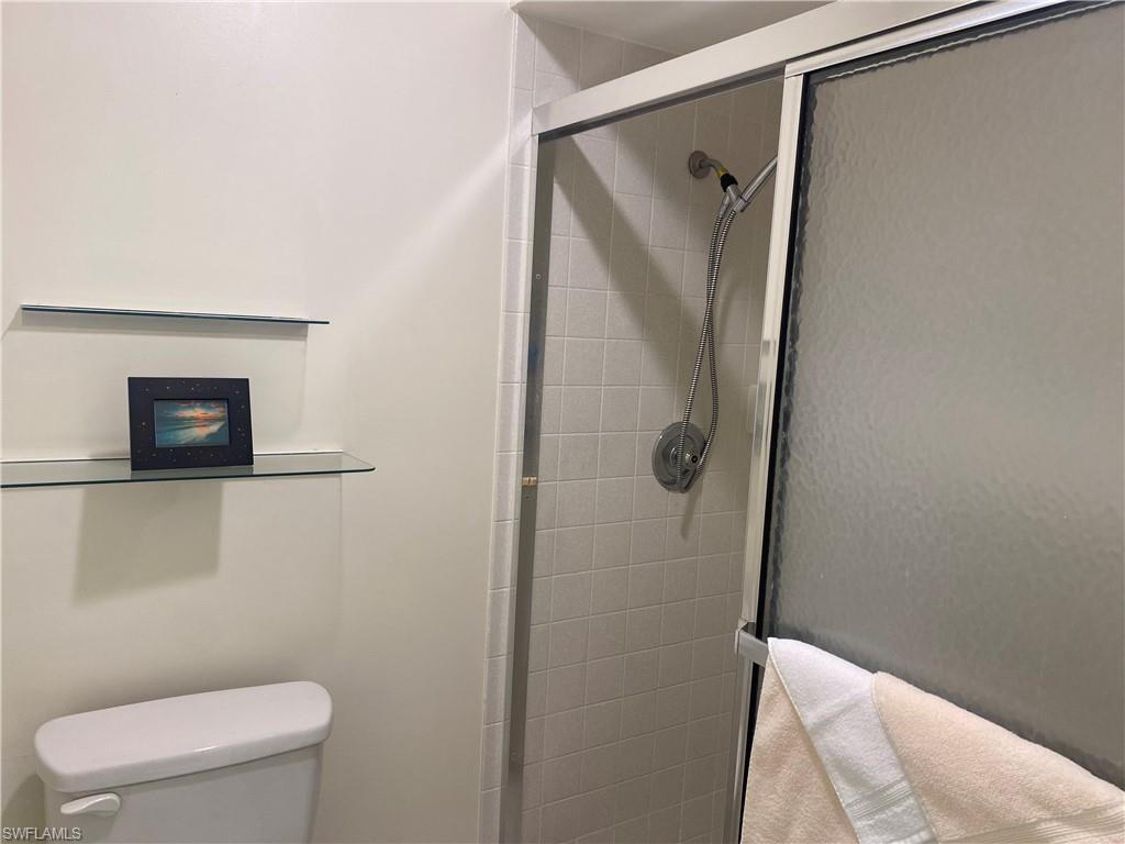 7116 Lakeridge Ct # 205 Property Photo 12
