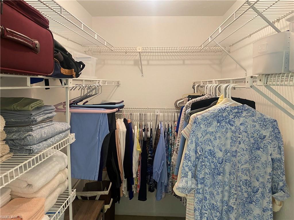 7116 Lakeridge Ct # 205 Property Photo 13