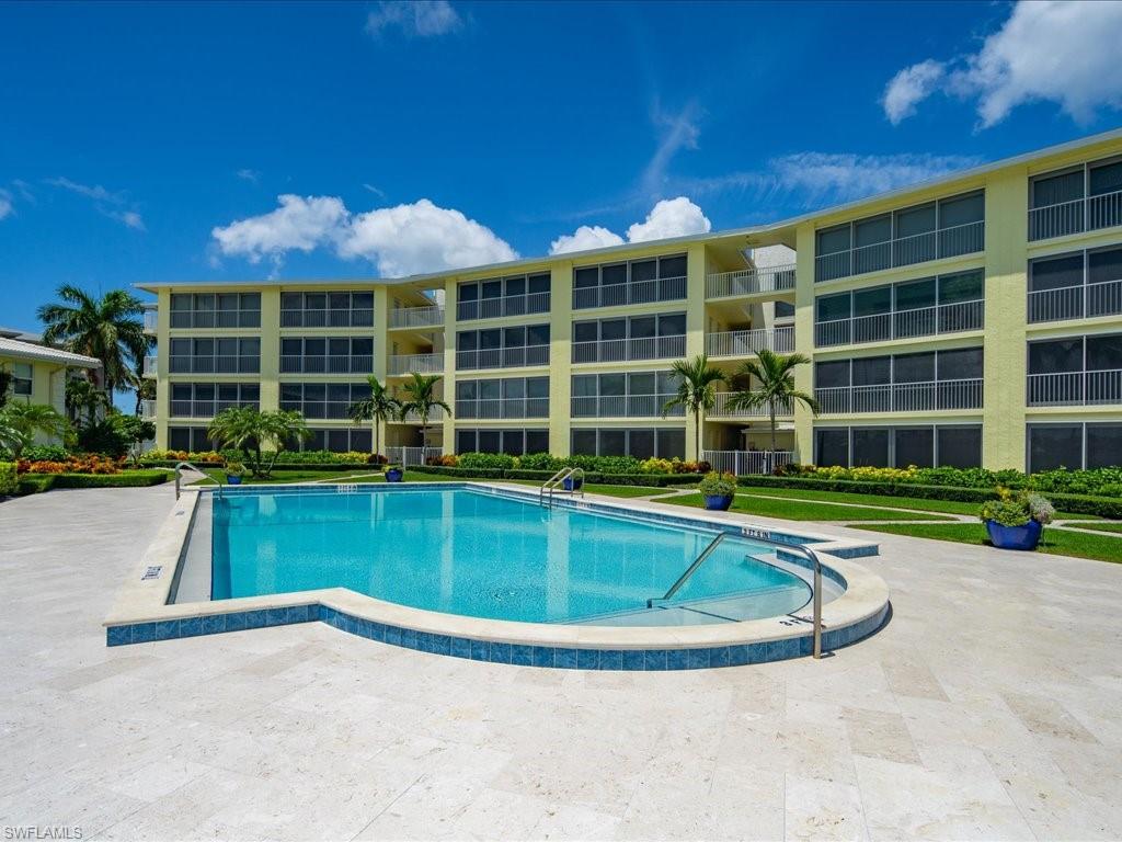 2850 Gulf Shore Blvd N # 110 Property Photo 24