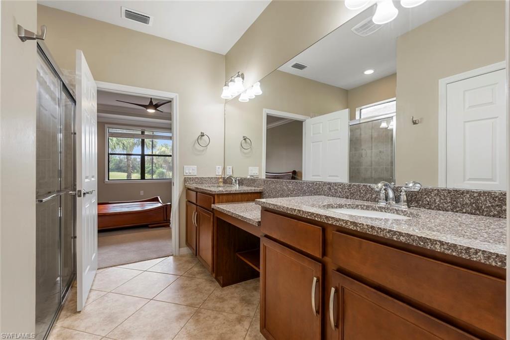 6205 Victory Dr Property Photo 17