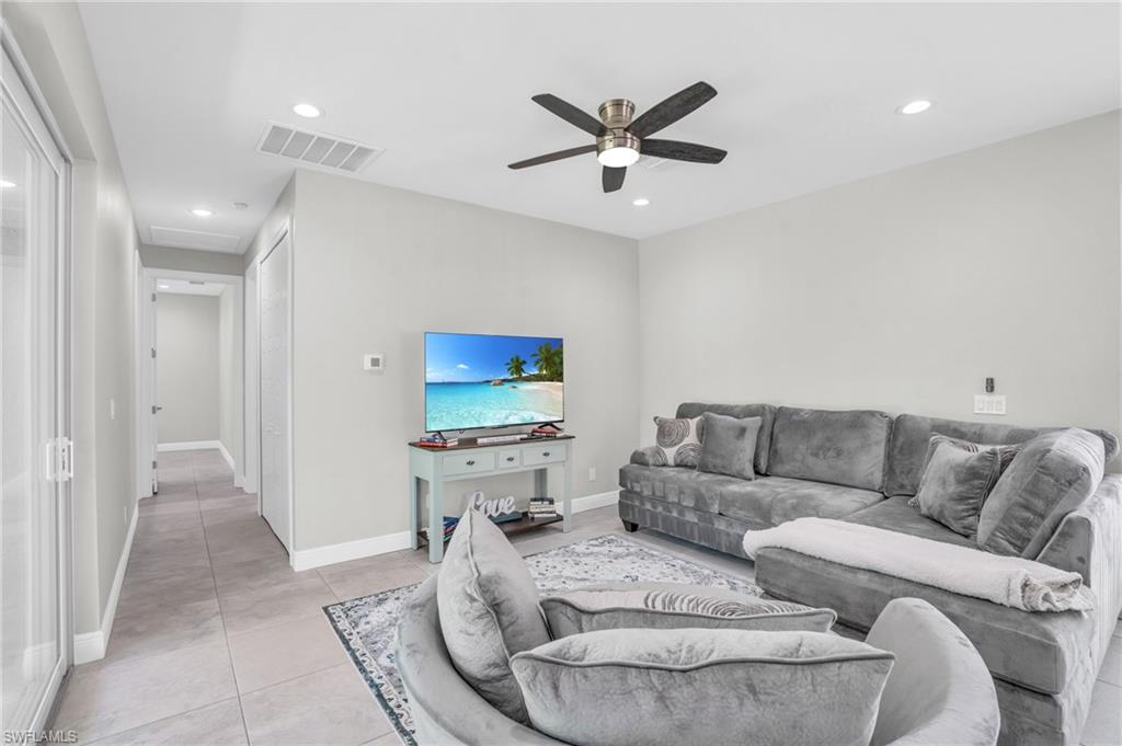 6480 Pine Cone Ct Property Photo 47