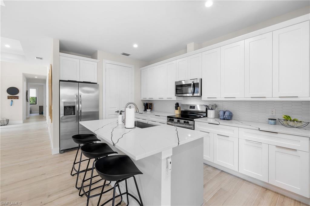 3044 Woodside Ave Property Photo 18