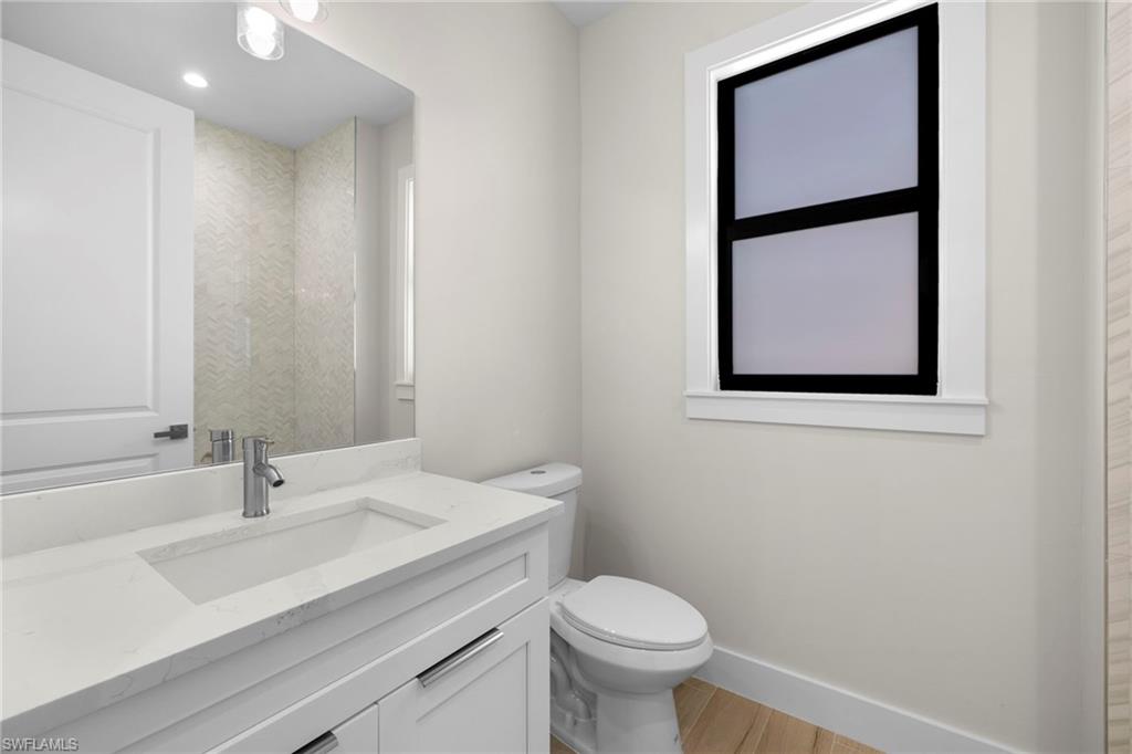3044 Woodside Ave Property Photo 31
