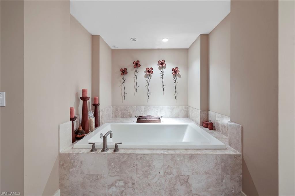 11125 Gulf Shore Dr # 7 Property Photo 17