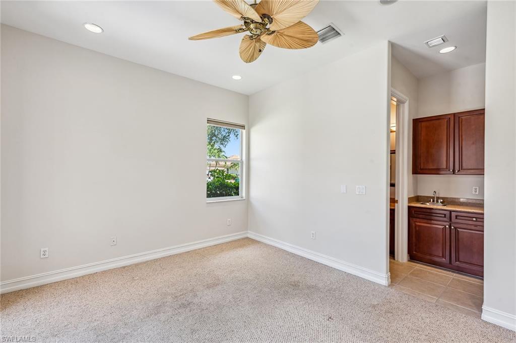 6817 Bent Grass Dr Property Photo 20