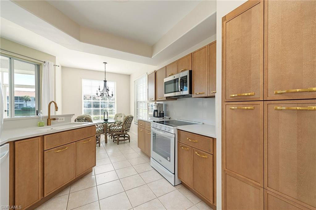 2230 Arielle Dr # 1902 Property Photo 5