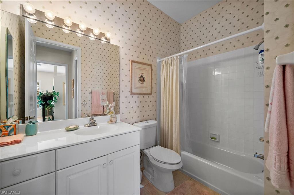 1905 Seville Blvd # 322 Property Photo 23