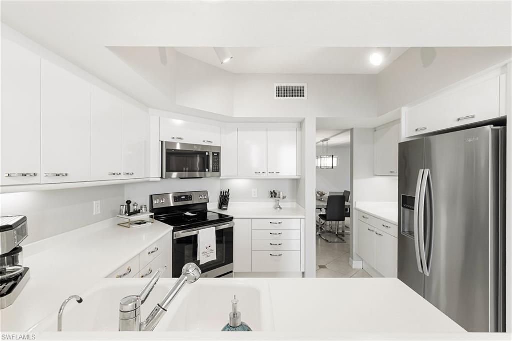 980 Cape Marco Dr # 1407 Property Photo 17