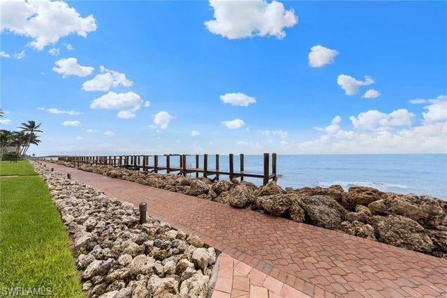 980 Cape Marco Dr # 1407 Property Photo 40